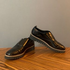 Zara patent black shoes